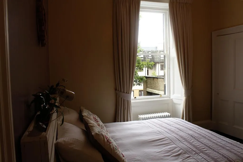 **** Bed & Breakfast Casa Hamilton Bed and Breakfast Edinburg Storbritannien